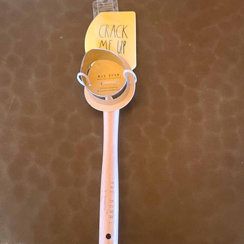 Rae Dunn Crack Me Up Spatula and Cookie Cutter Set